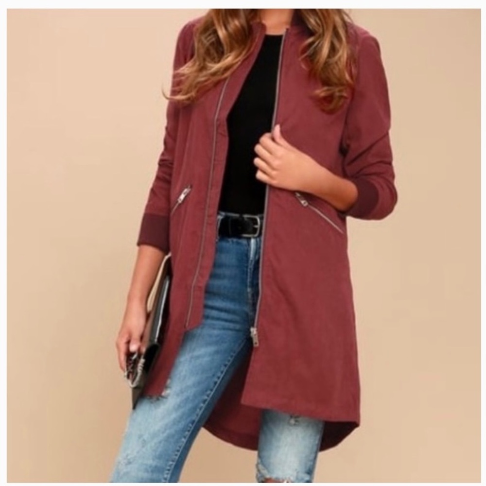 Lulu’s Burgundy Faux Suede Bomber Jacket, size Small